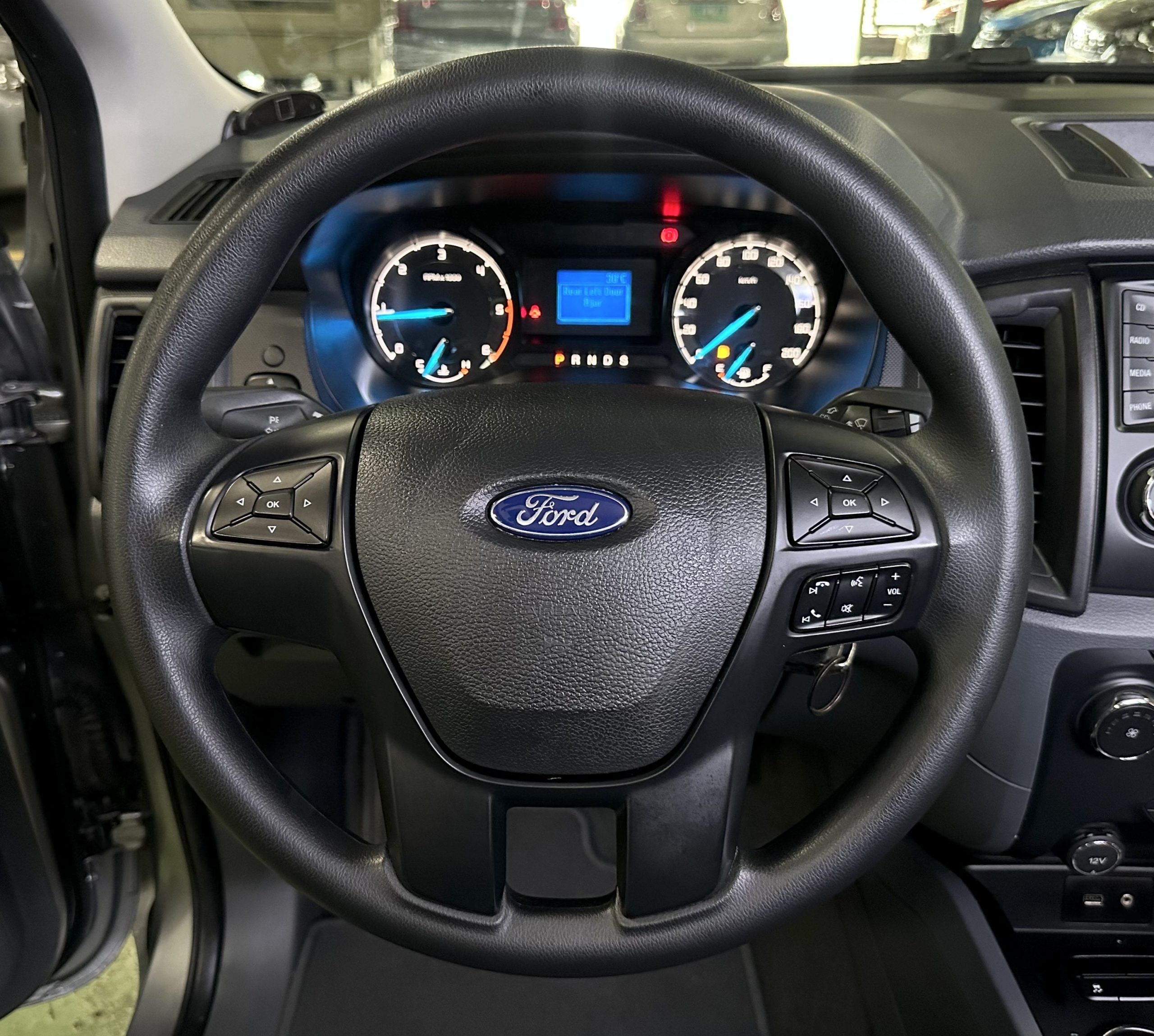 2018 Ford Everest Ambiente 2.2L Diesel A/T - Image 19