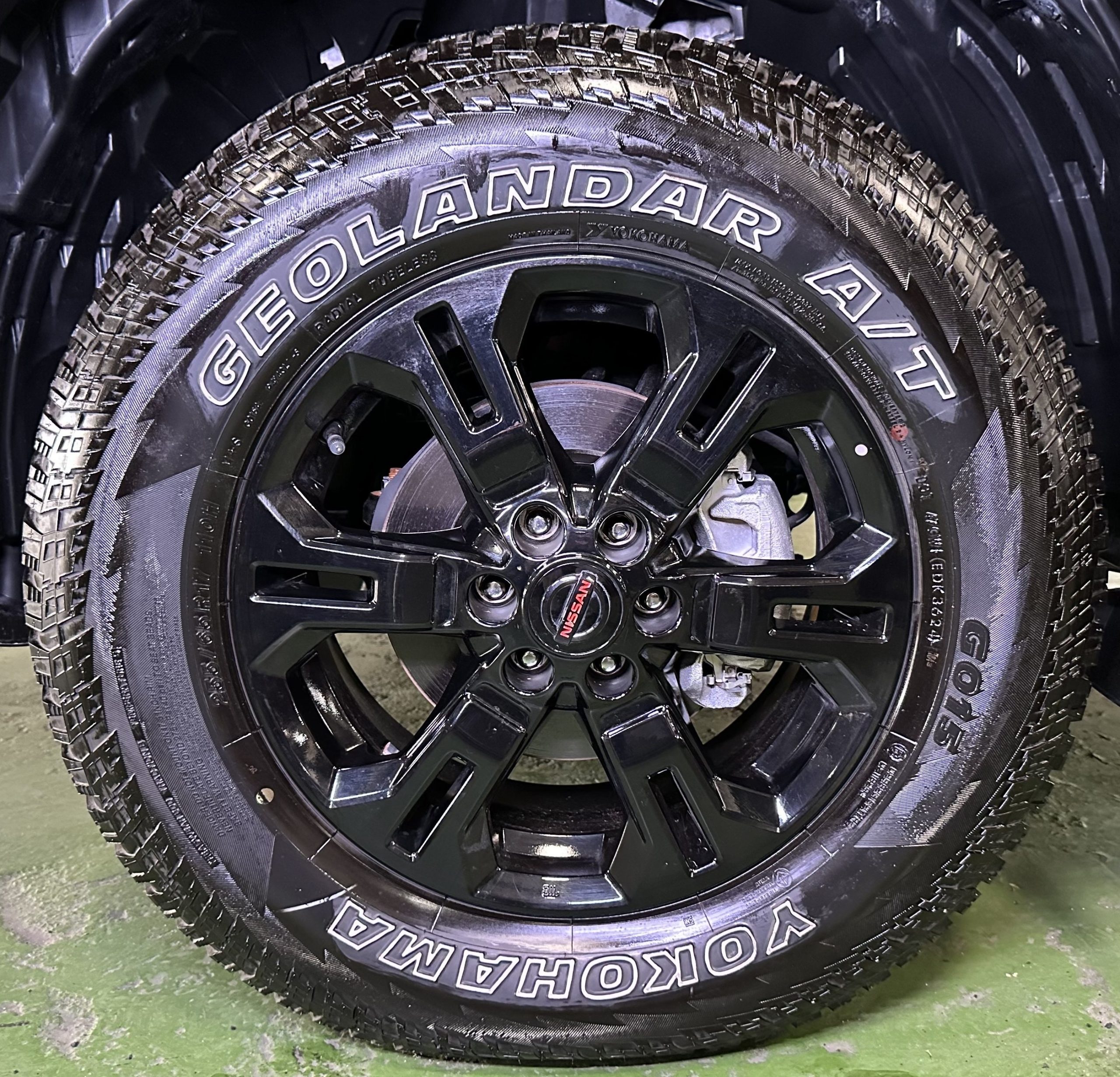 2025 Nissan Navara Pro 4X 4X4 2.5L Diesel A/T - Image 20