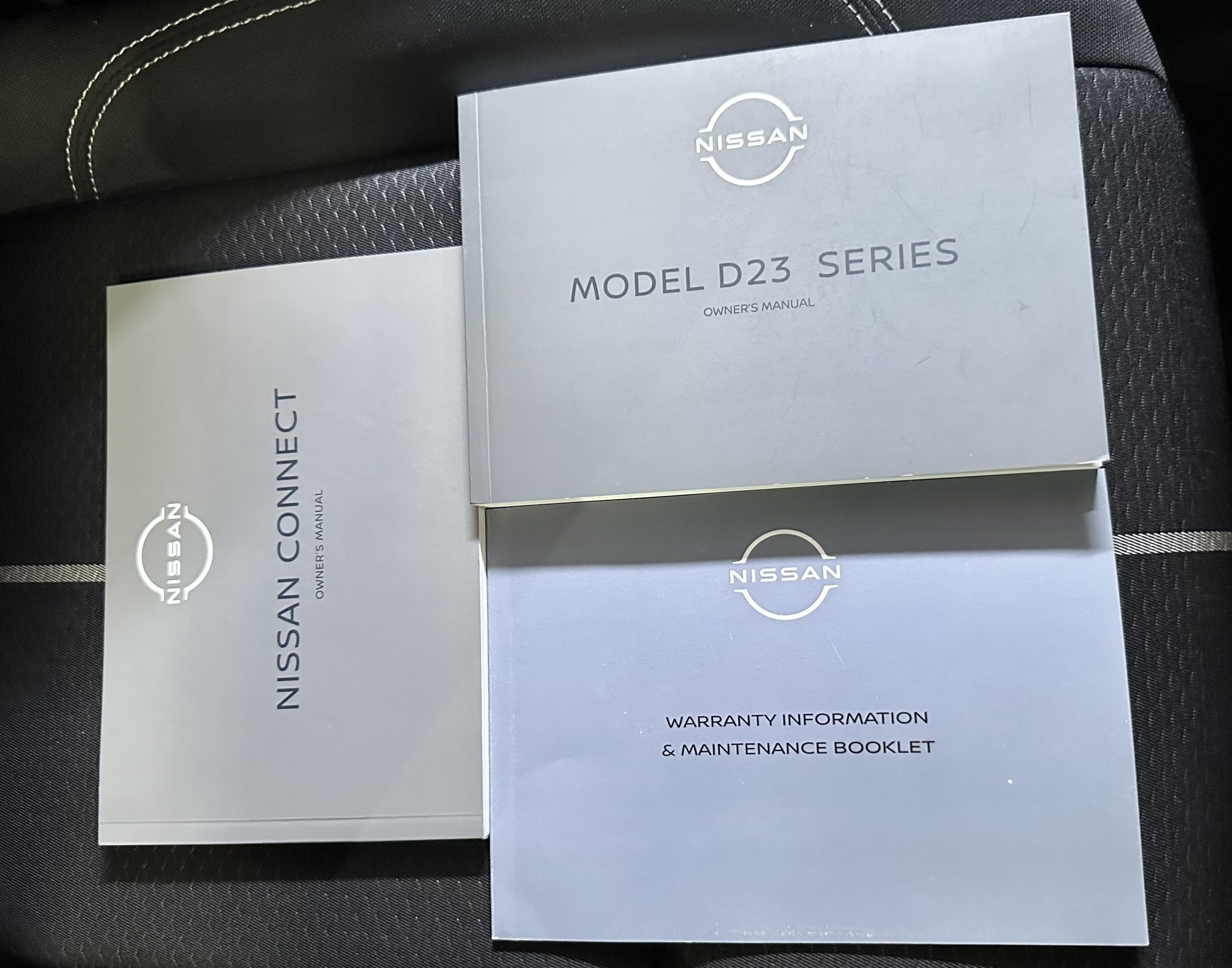 2024 Nissan Terra VE 2.5L Diesel A/T - Image 21