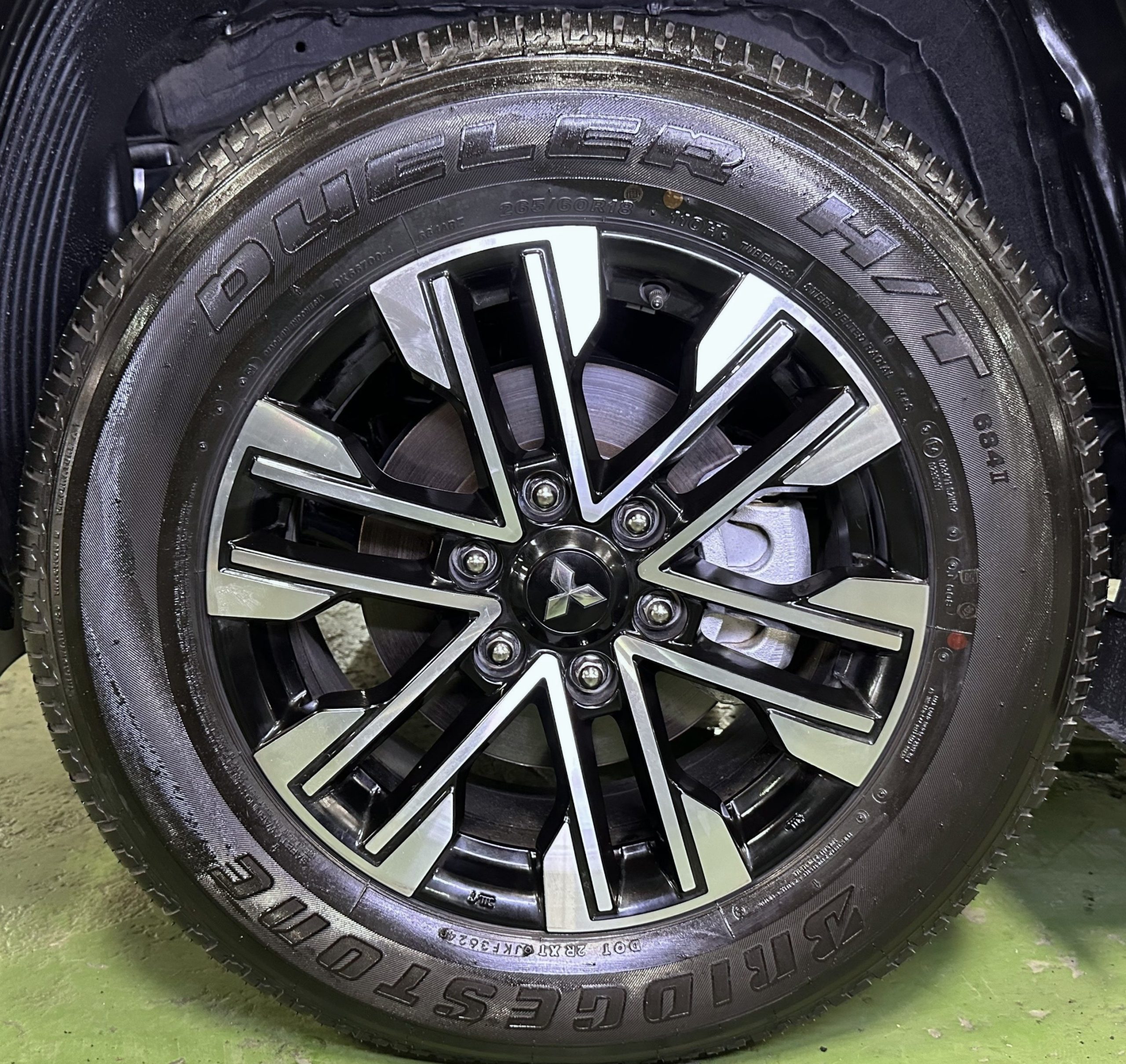 2023 Mitsubishi Montero GT 4X4 2.4L Diesel A/T - Image 23