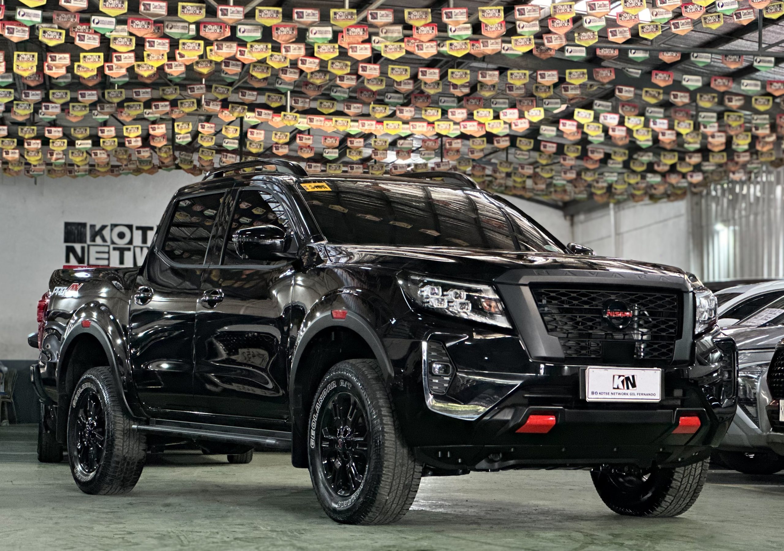 2025 Nissan Navara Pro 4X 4X4 2.5L Diesel A/T - Image 4