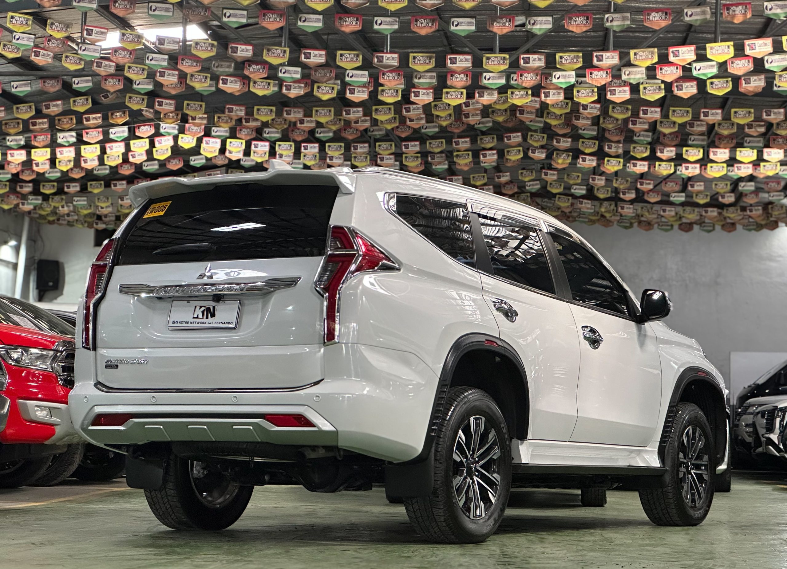 2023 Mitsubishi Montero GT 4X4 2.4L Diesel A/T - Image 7