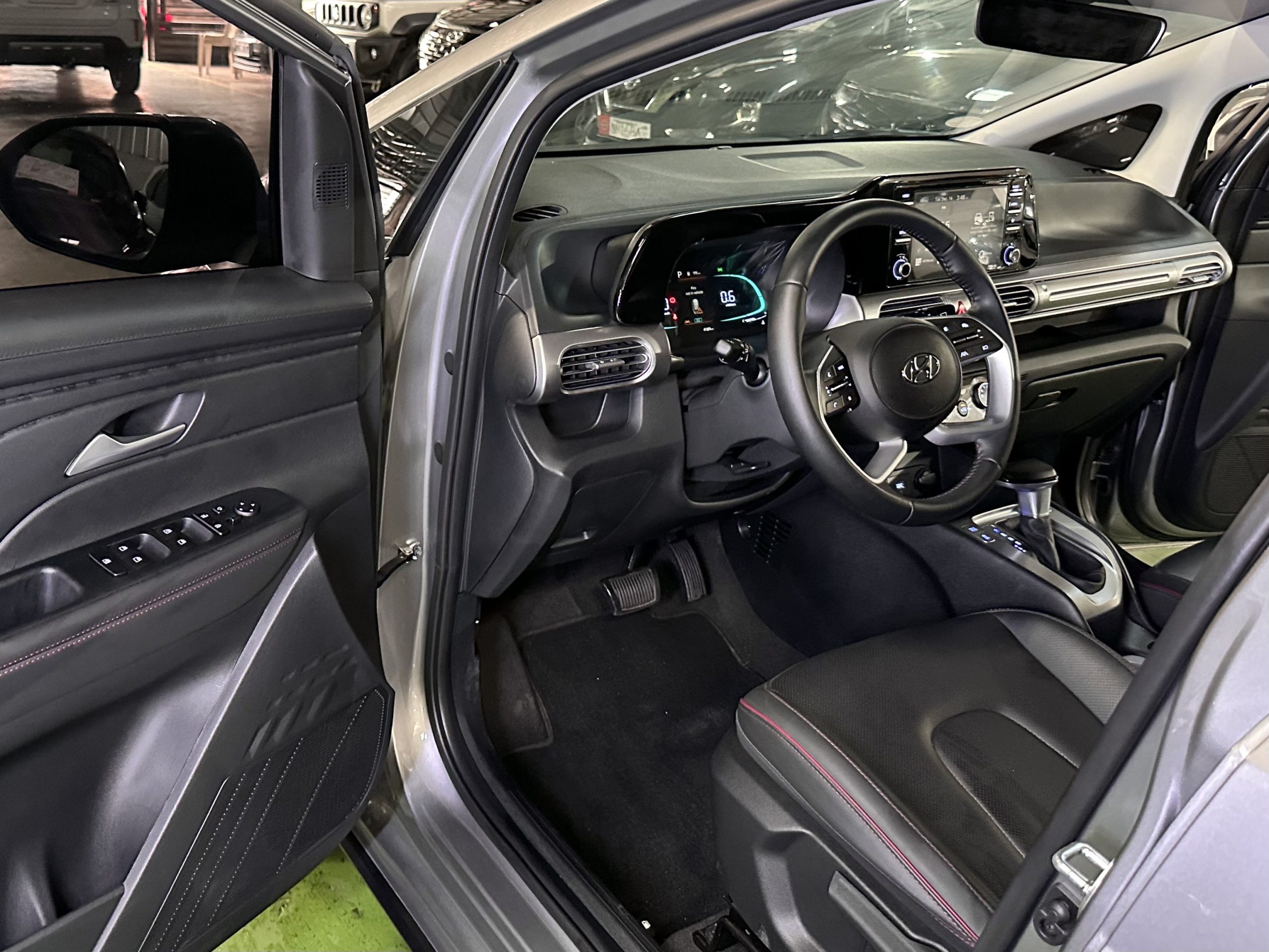 2025 Hyundai Stargazer X GLS 1.5L Gasoline A/T - Image 10