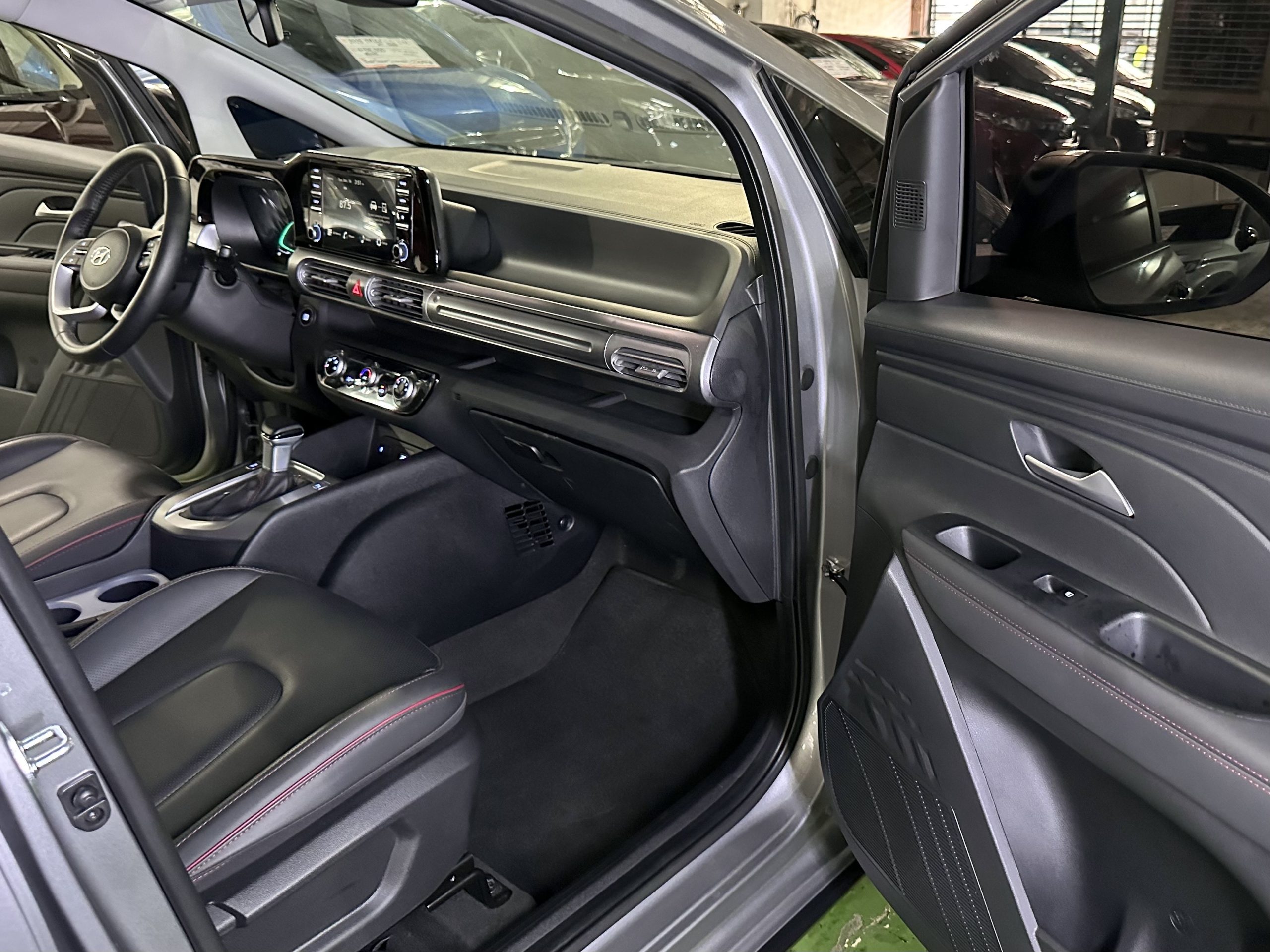 2025 Hyundai Stargazer X GLS 1.5L Gasoline A/T - Image 14