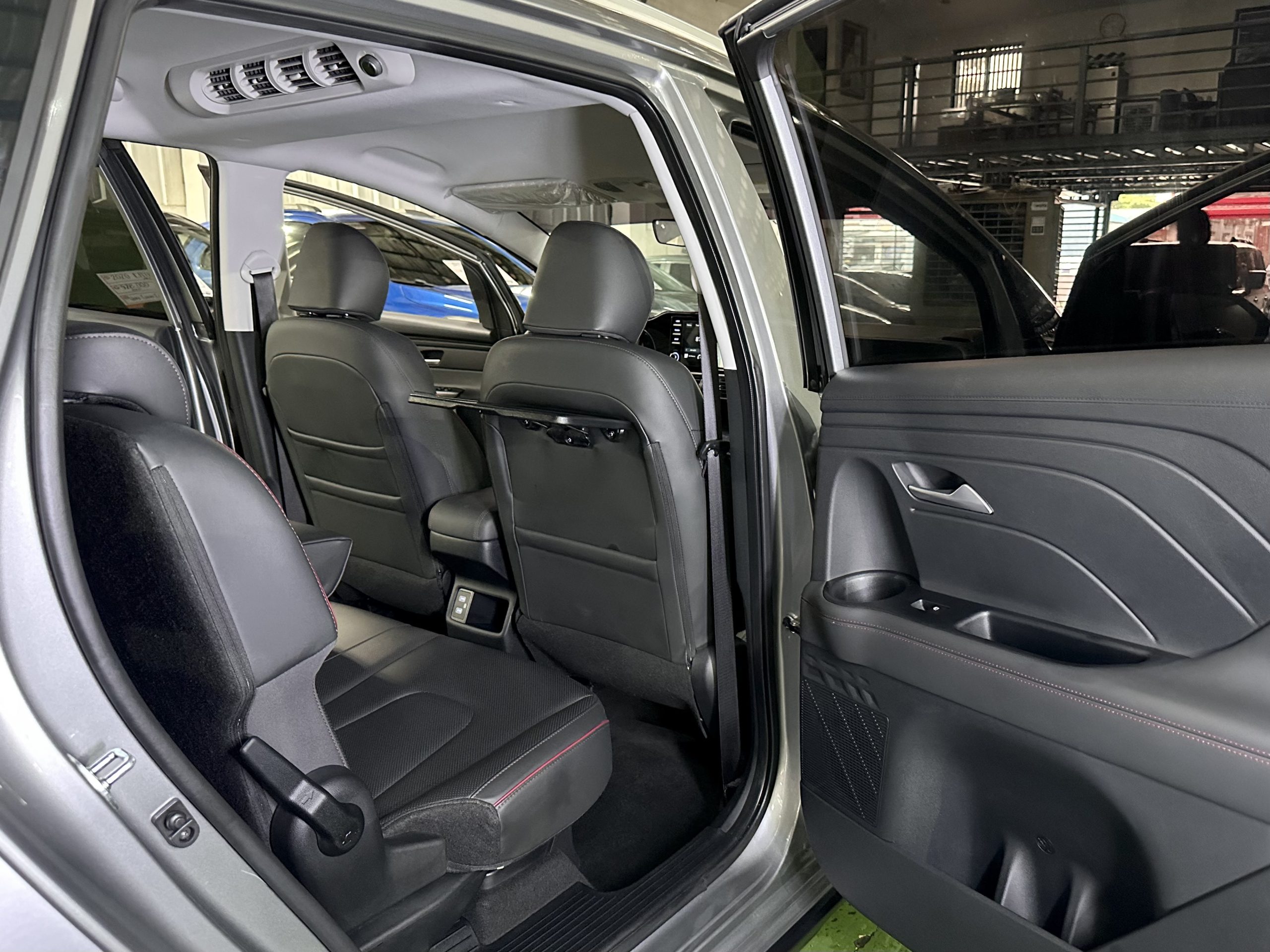 2025 Hyundai Stargazer X GLS 1.5L Gasoline A/T - Image 15