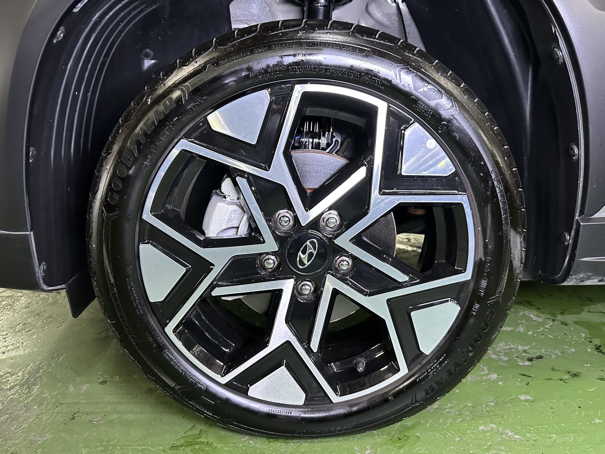 2025 Hyundai Stargazer X GLS 1.5L Gasoline A/T - Image 22