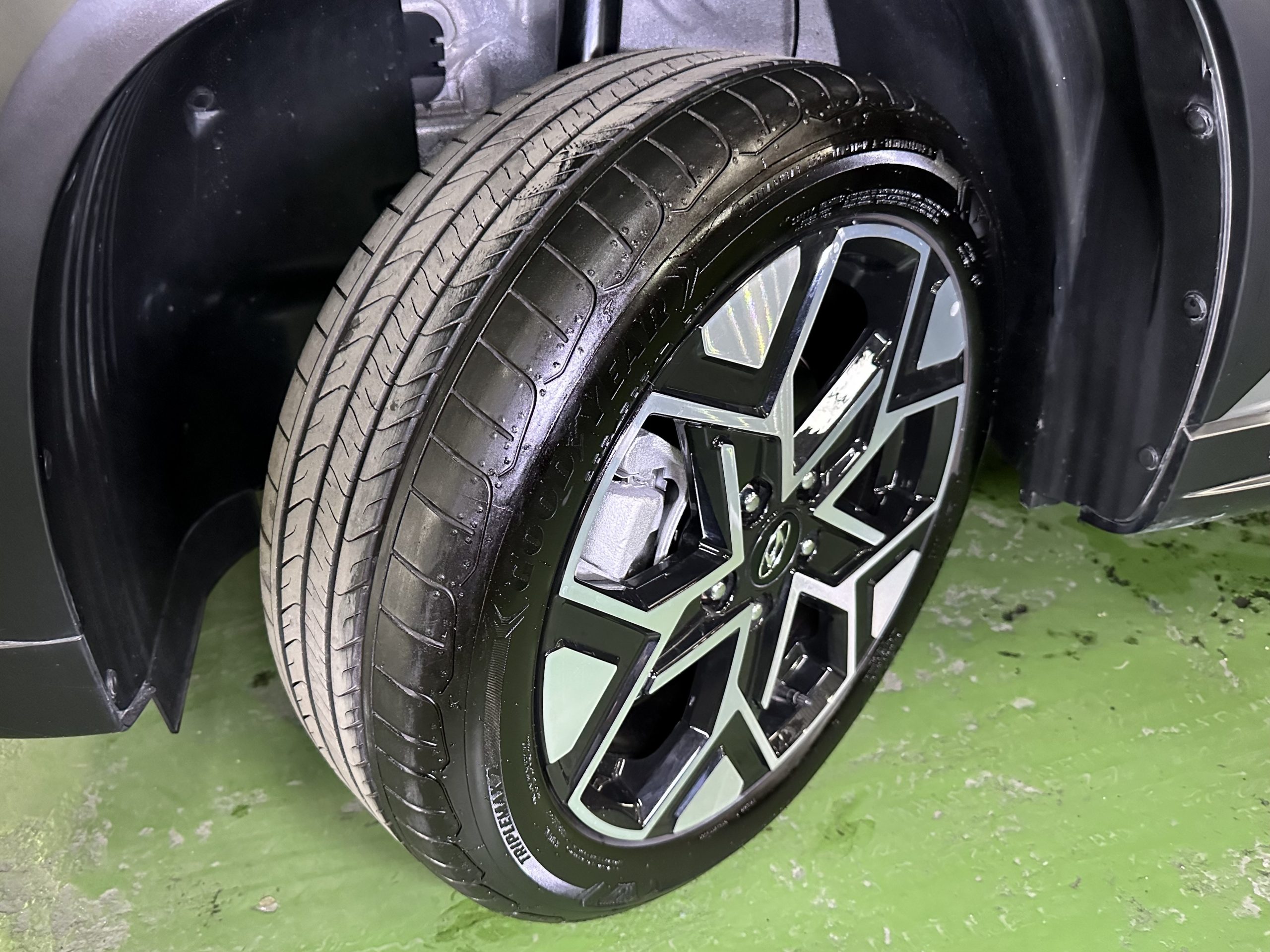 2025 Hyundai Stargazer X GLS 1.5L Gasoline A/T - Image 23