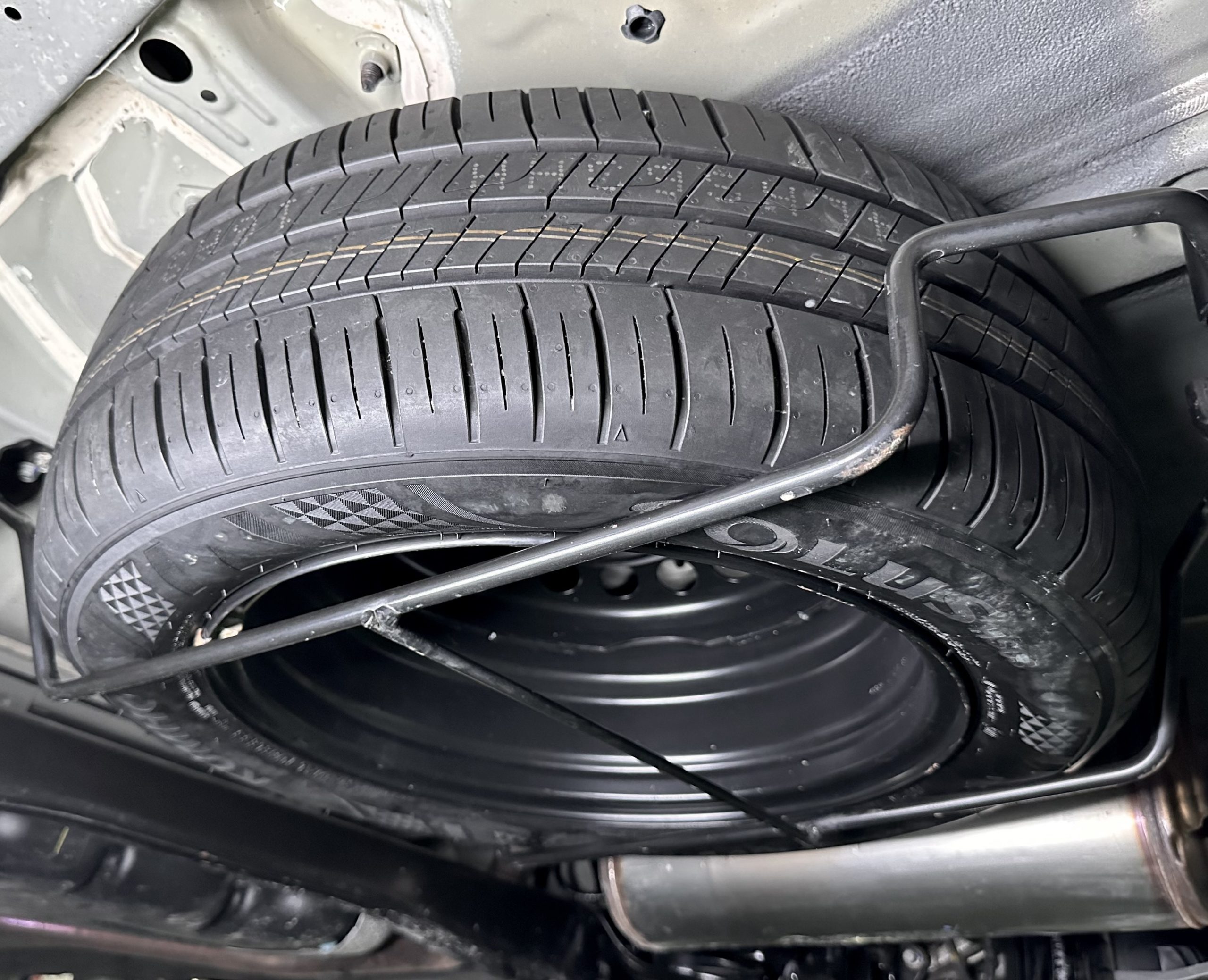 2025 Hyundai Stargazer X GLS 1.5L Gasoline A/T - Image 24