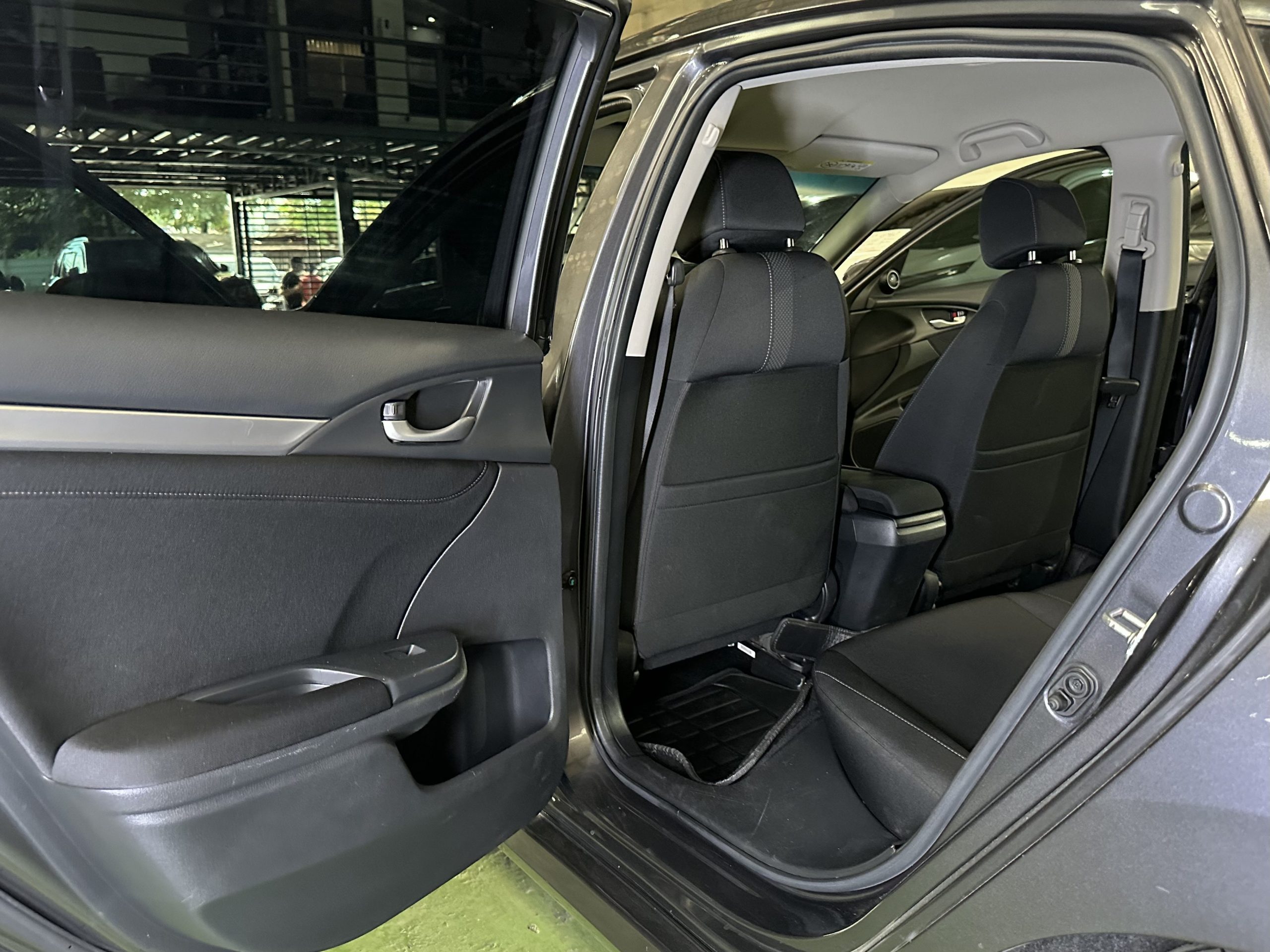 2019 Honda Civic 1.8E Gasoline A/T - Image 13