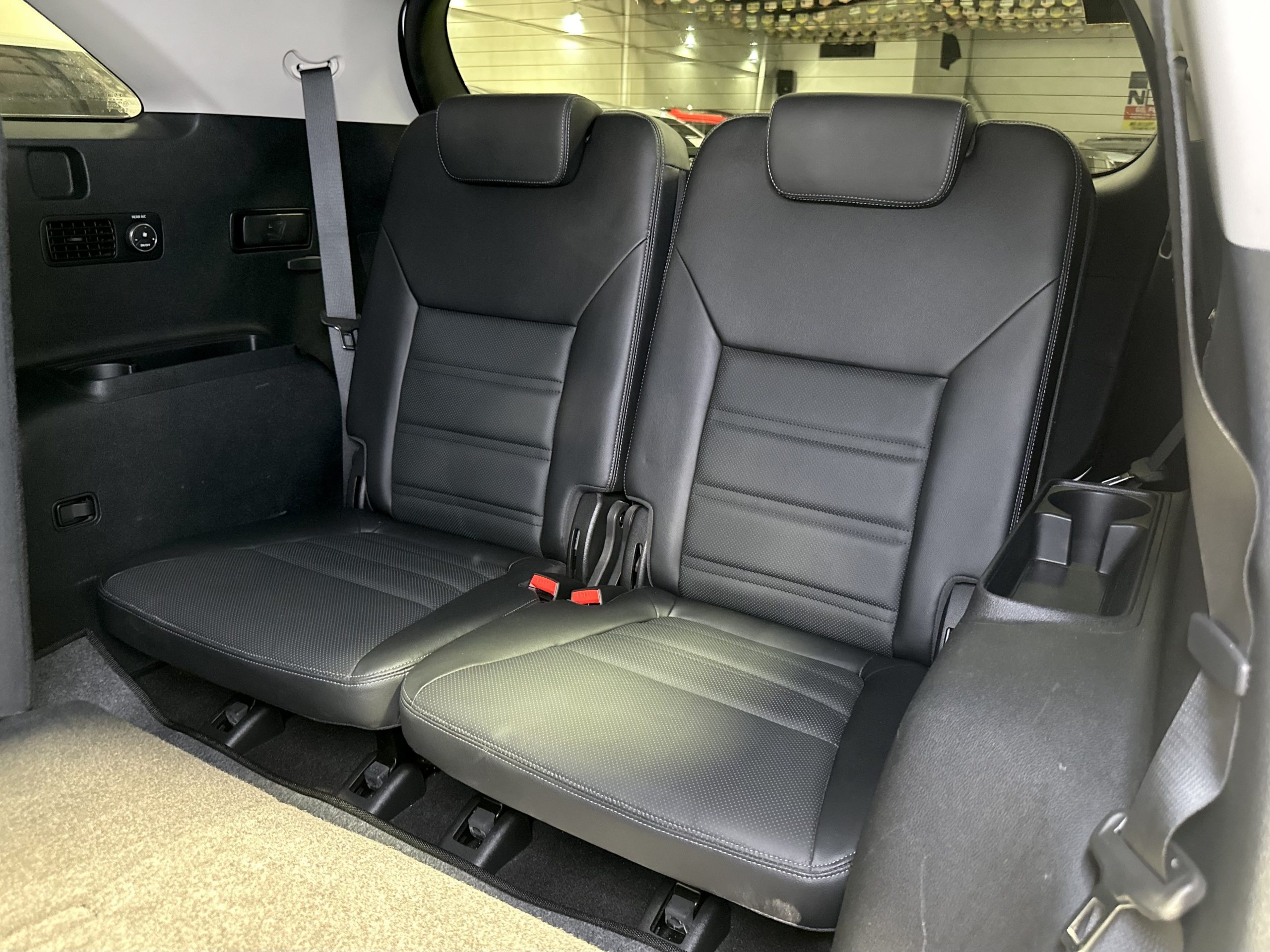 2023 GAC GS8 2.0L Gasoline - Image 13