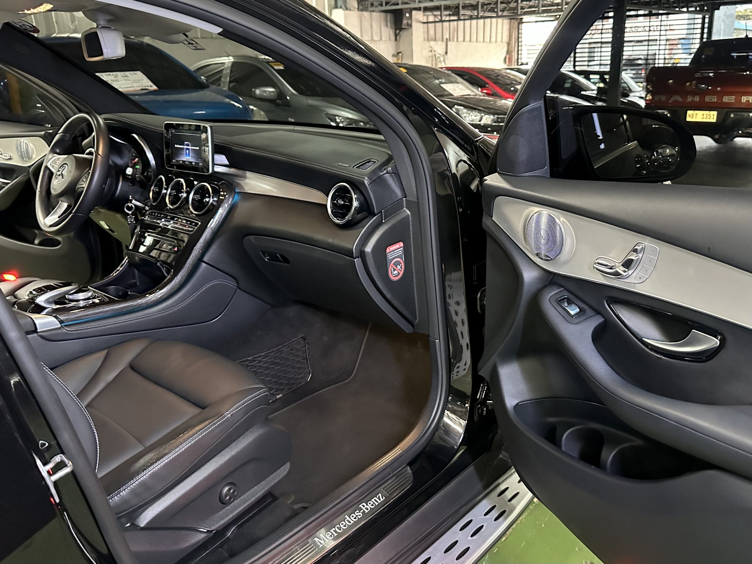 2018 Mercedes Benz GLC 250 Coupe 2.0L - Image 13