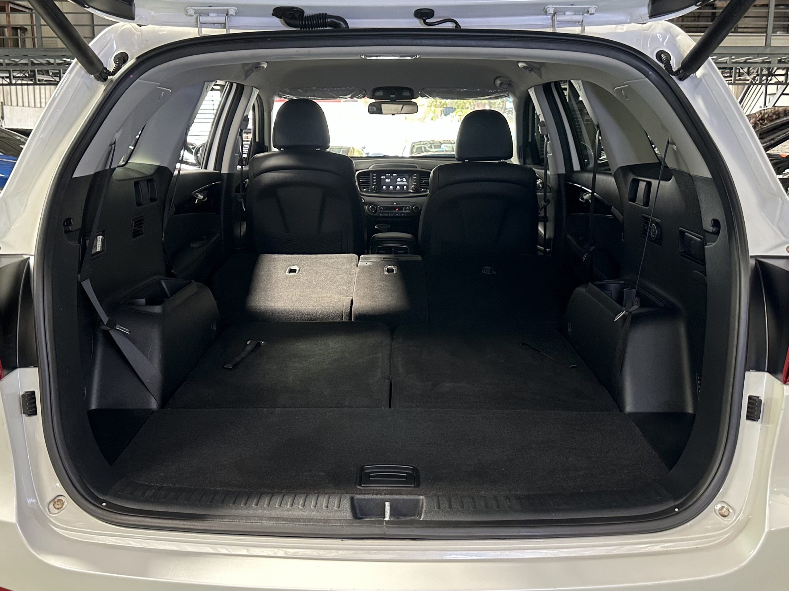 2023 GAC GS8 2.0L Gasoline - Image 17