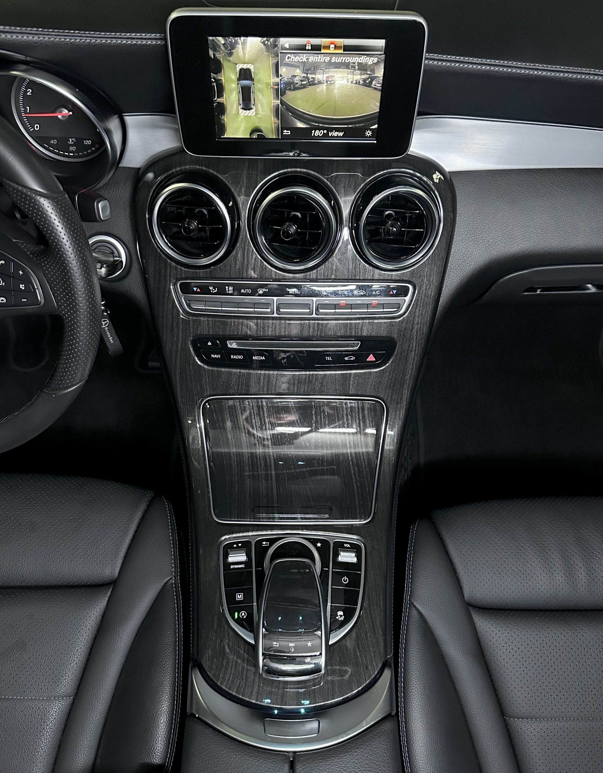 2018 Mercedes Benz GLC 250 Coupe 2.0L - Image 17