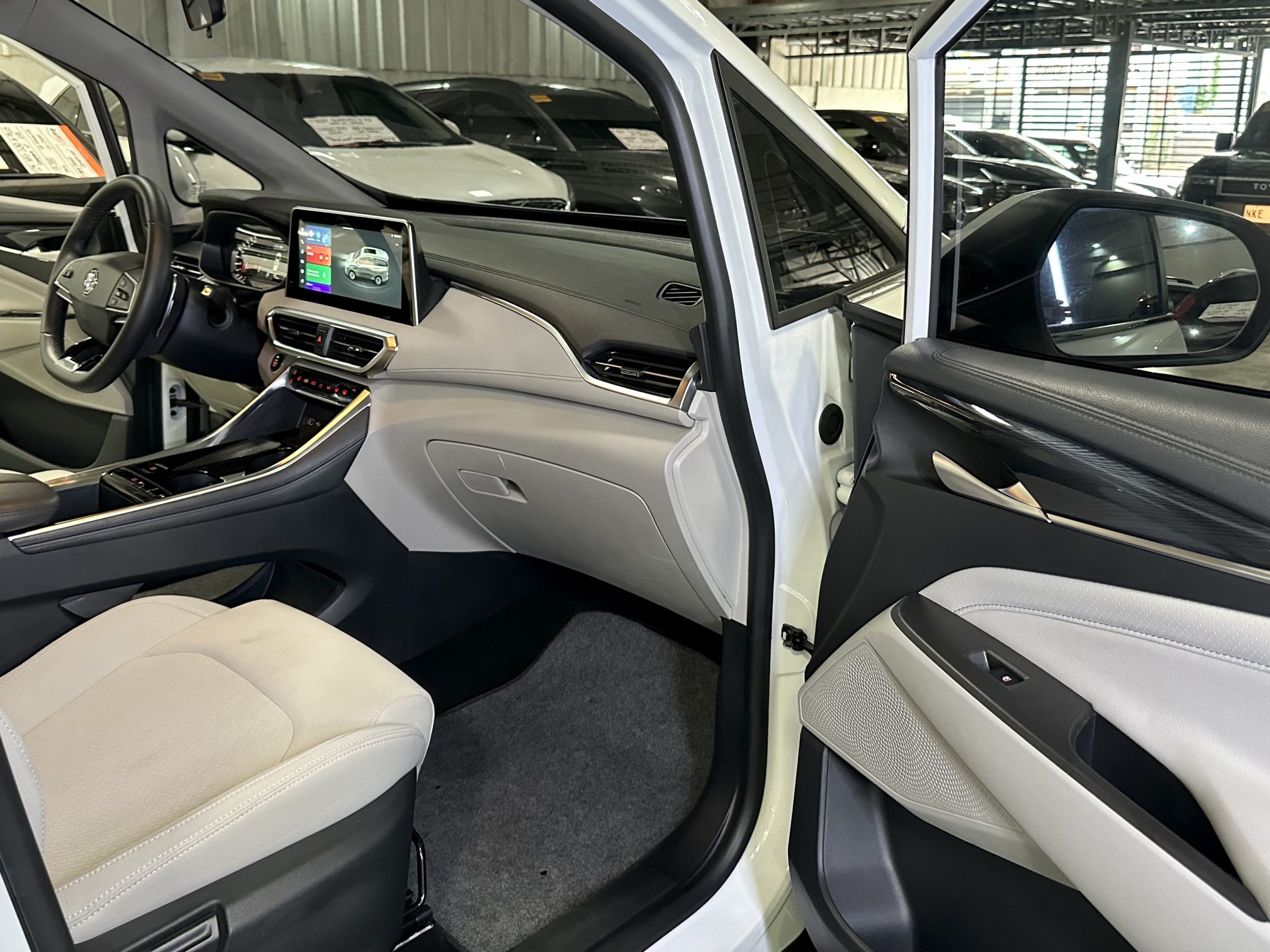 2024 MG G50 Plus Com 1.5T A/T - Image 14