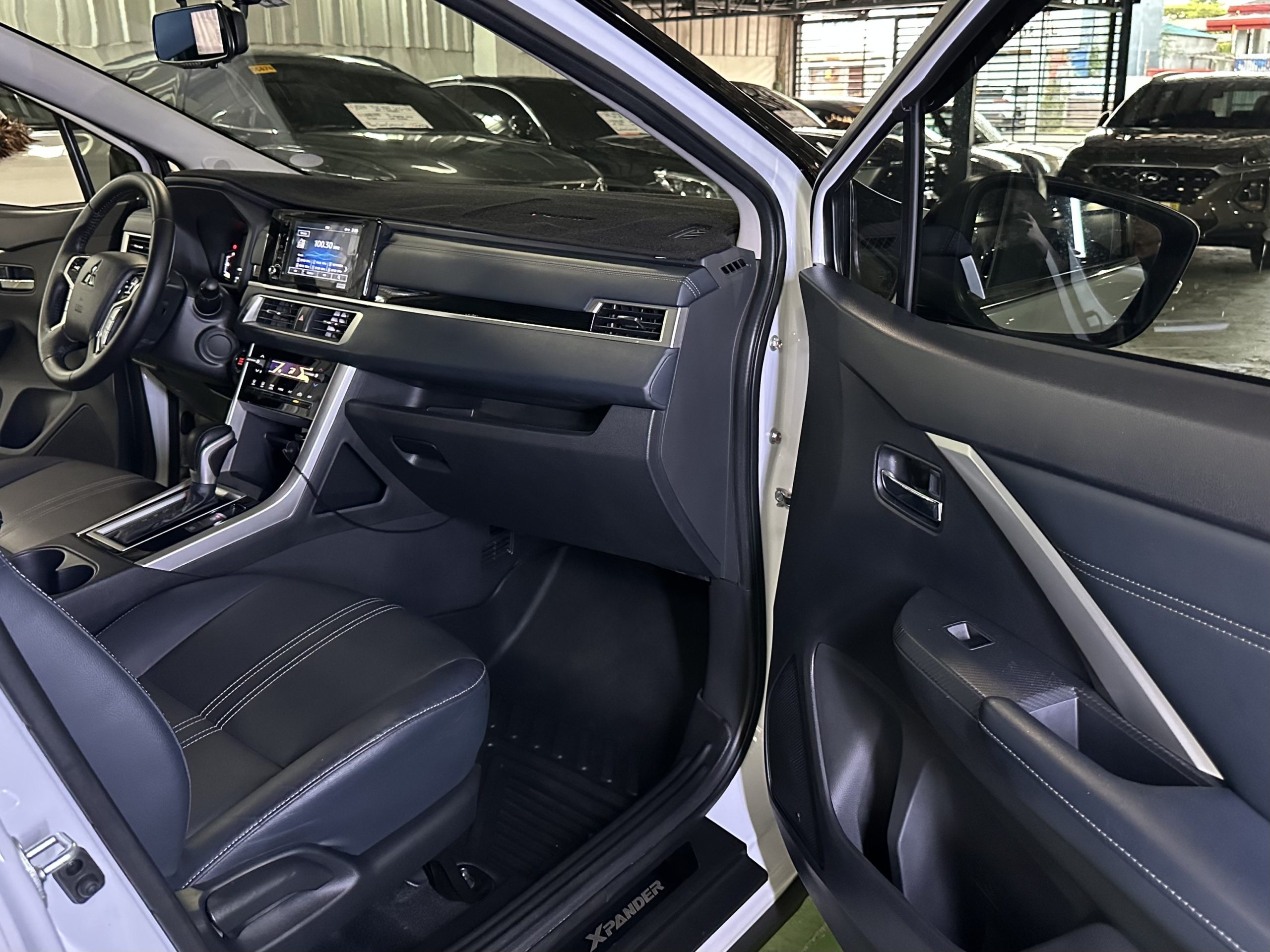 2024 Mitsubishi Xpander Cross A/T 1.5L Gas A/T - Image 15