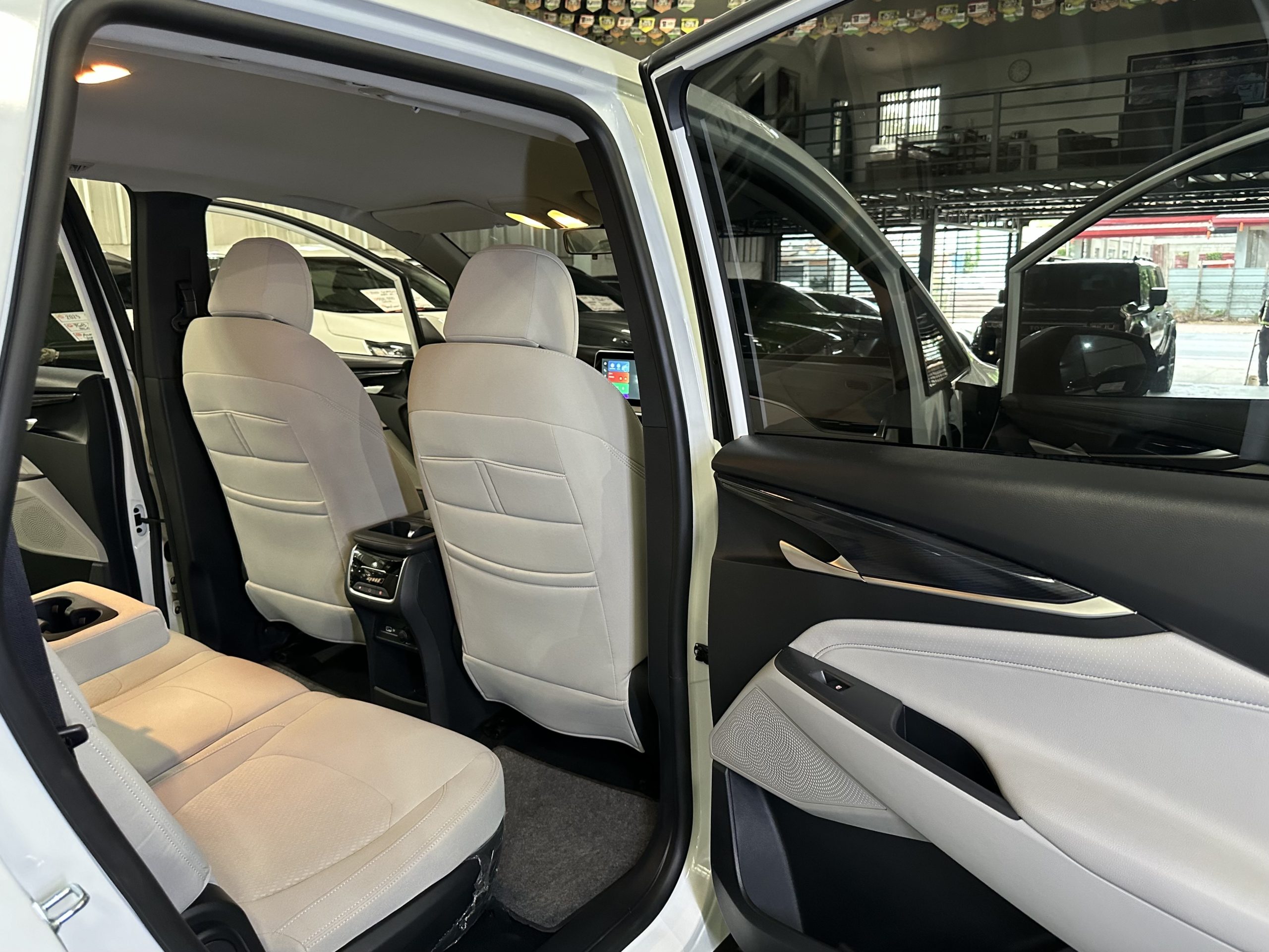 2024 MG G50 Plus Com 1.5T A/T - Image 15