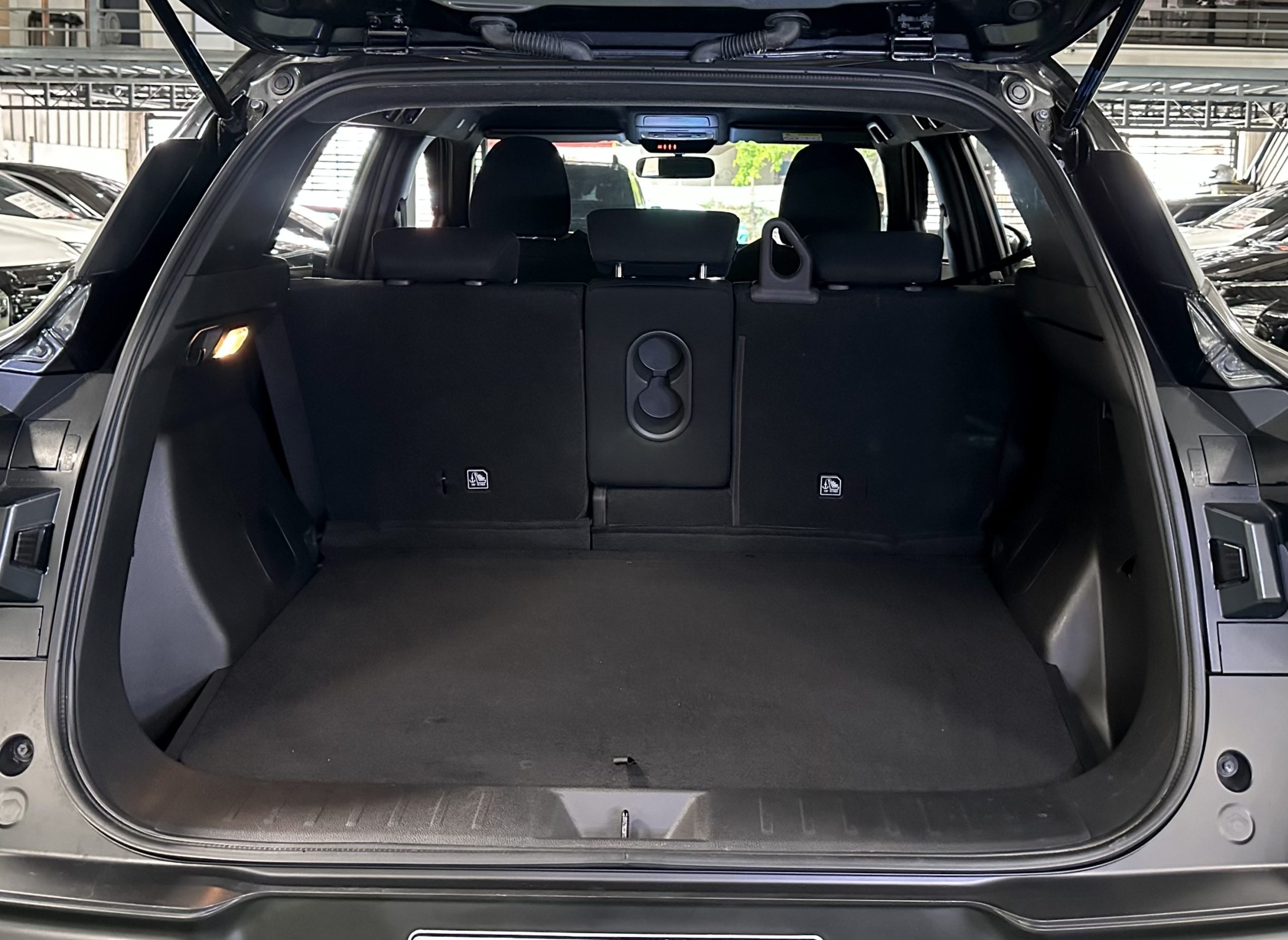 2025 Mitsubishi XForce GLS 1.5G 2WD CVT - Image 16