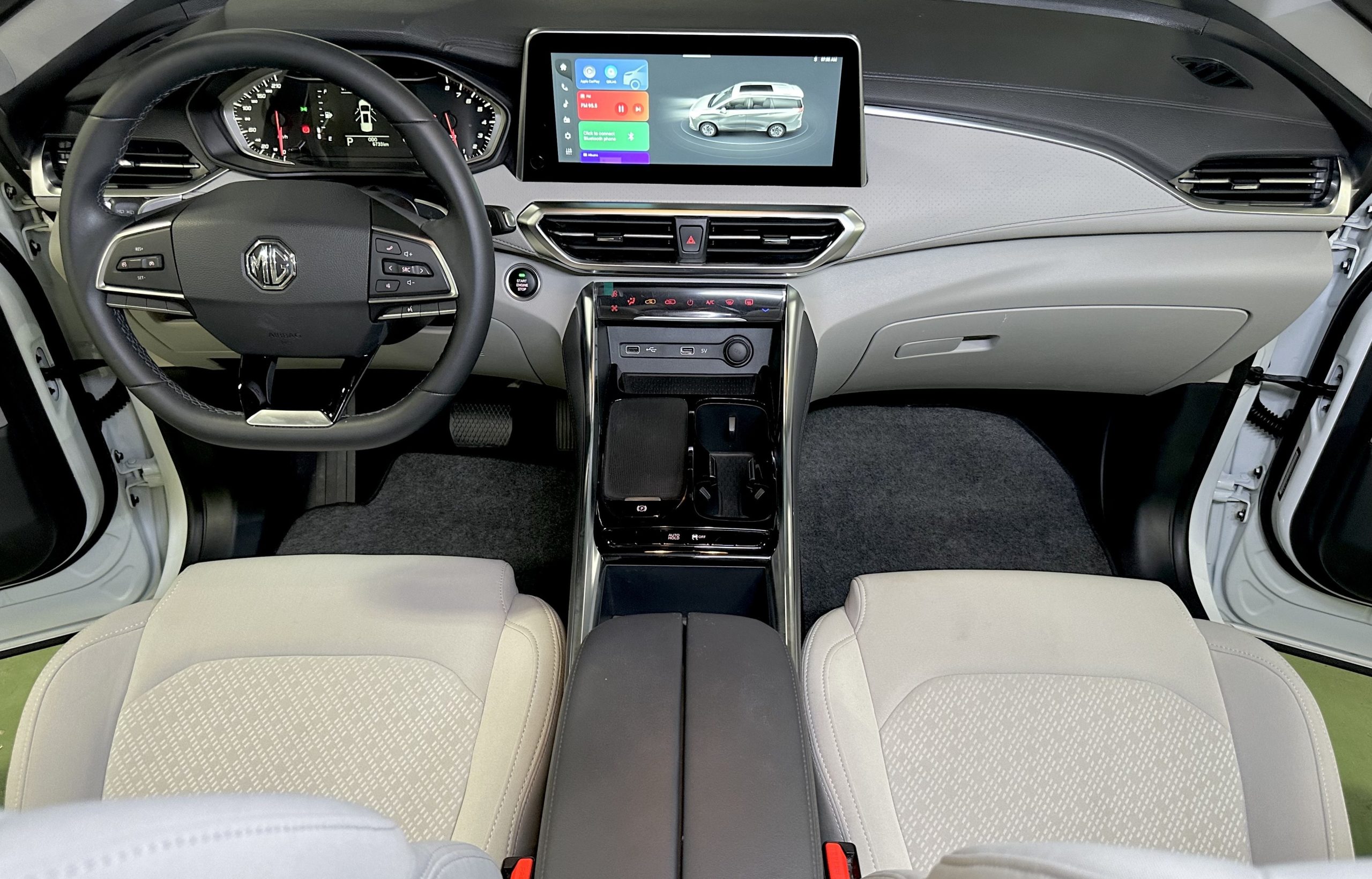 2024 MG G50 Plus Com 1.5T A/T - Image 18