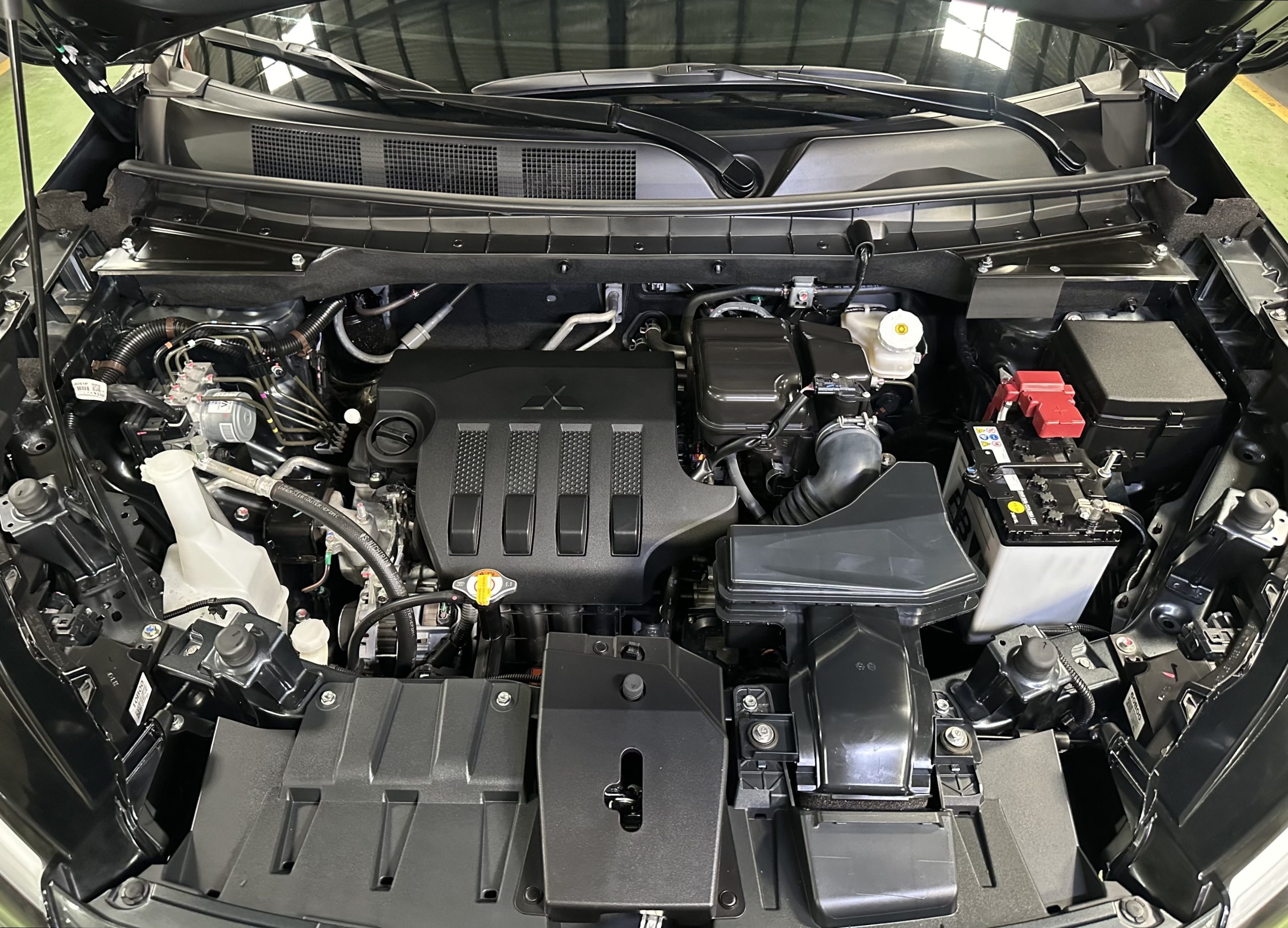 2025 Mitsubishi XForce GLS 1.5G 2WD CVT - Image 20