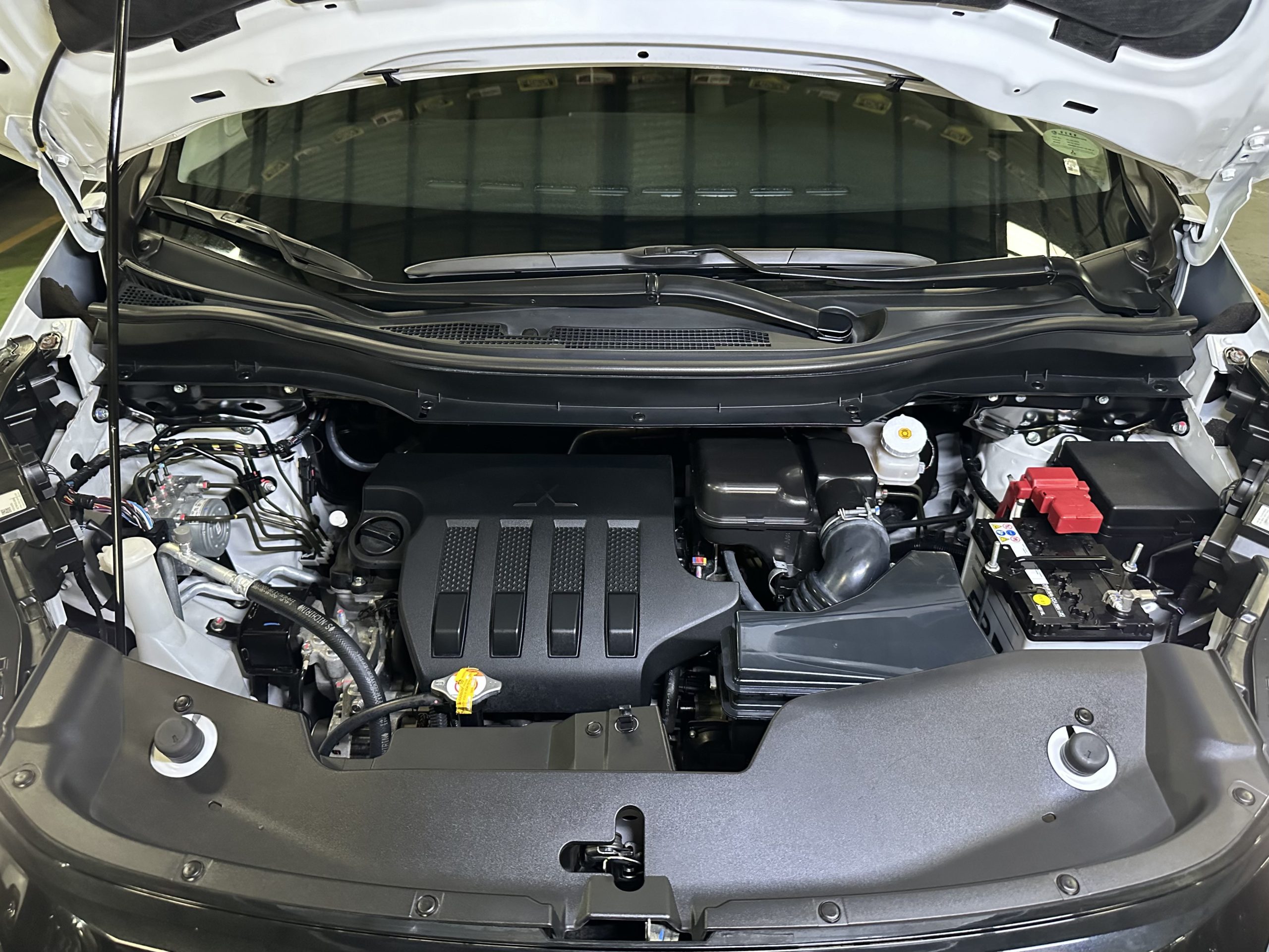 2024 Mitsubishi Xpander Cross A/T 1.5L Gas A/T - Image 21