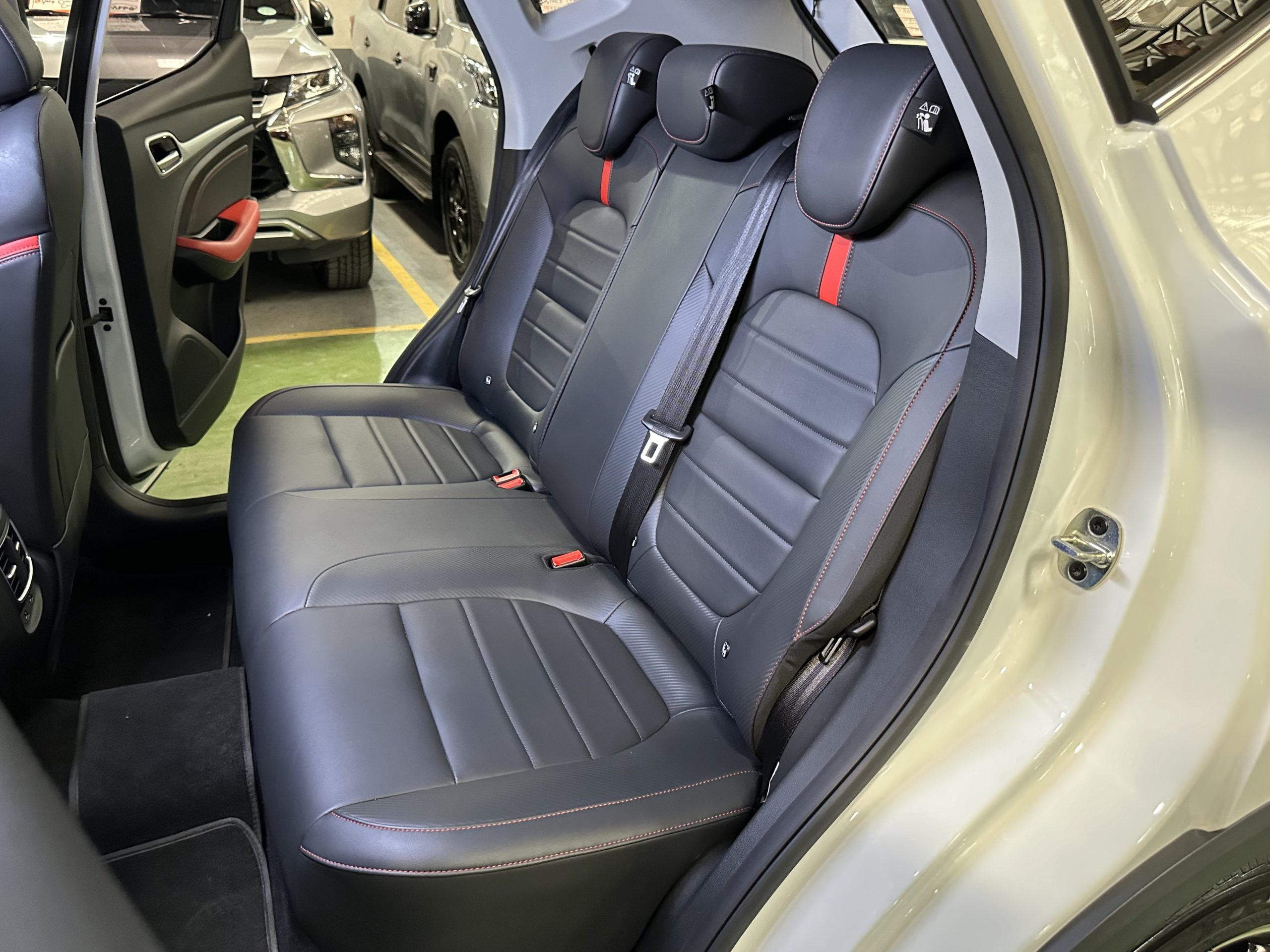 2025 MG ZS MCE LUX CVT - Image 12