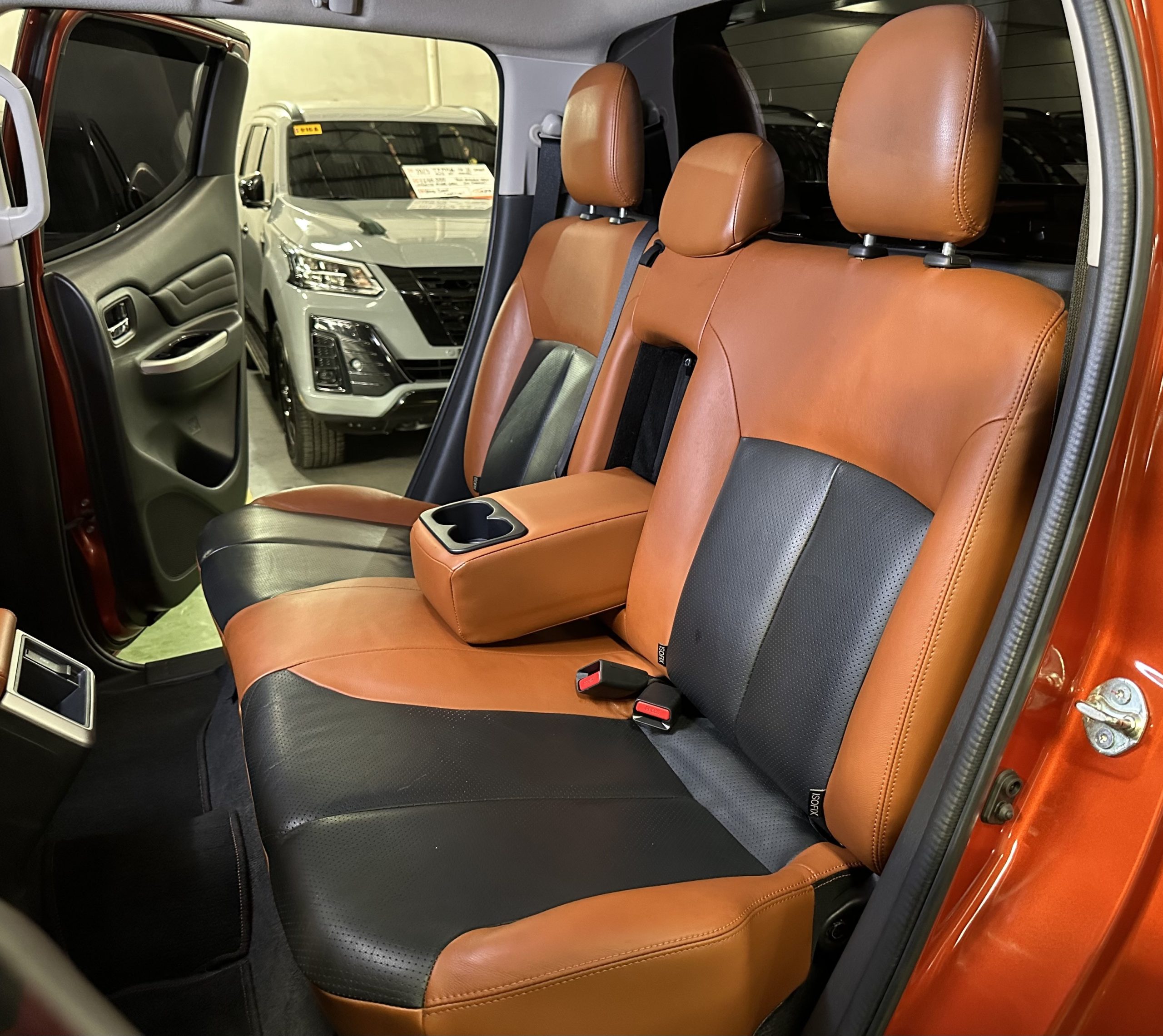 2020 Mitsubishi Strada Athlete 4x4 AT - Image 13