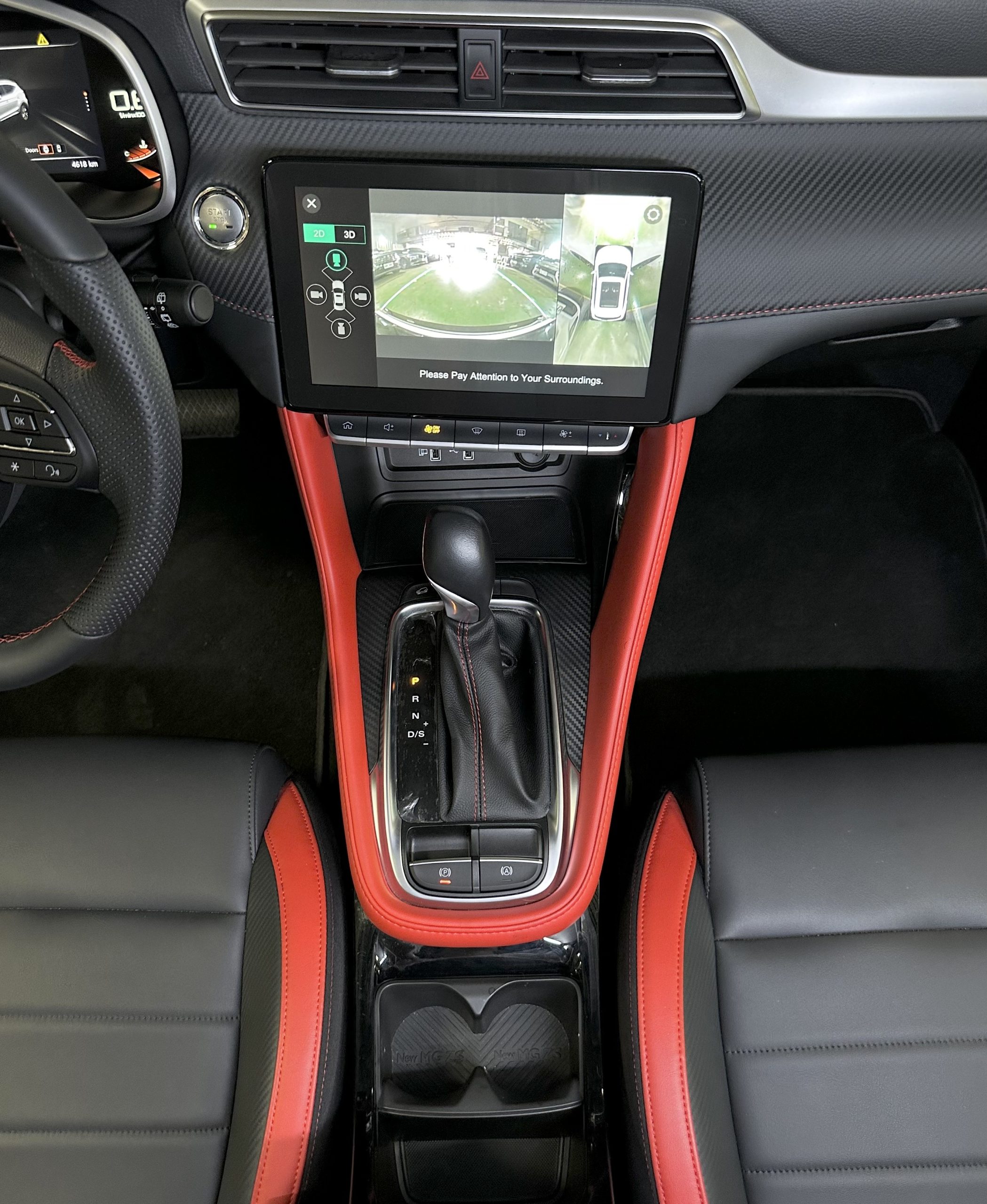 2025 MG ZS MCE LUX CVT - Image 18
