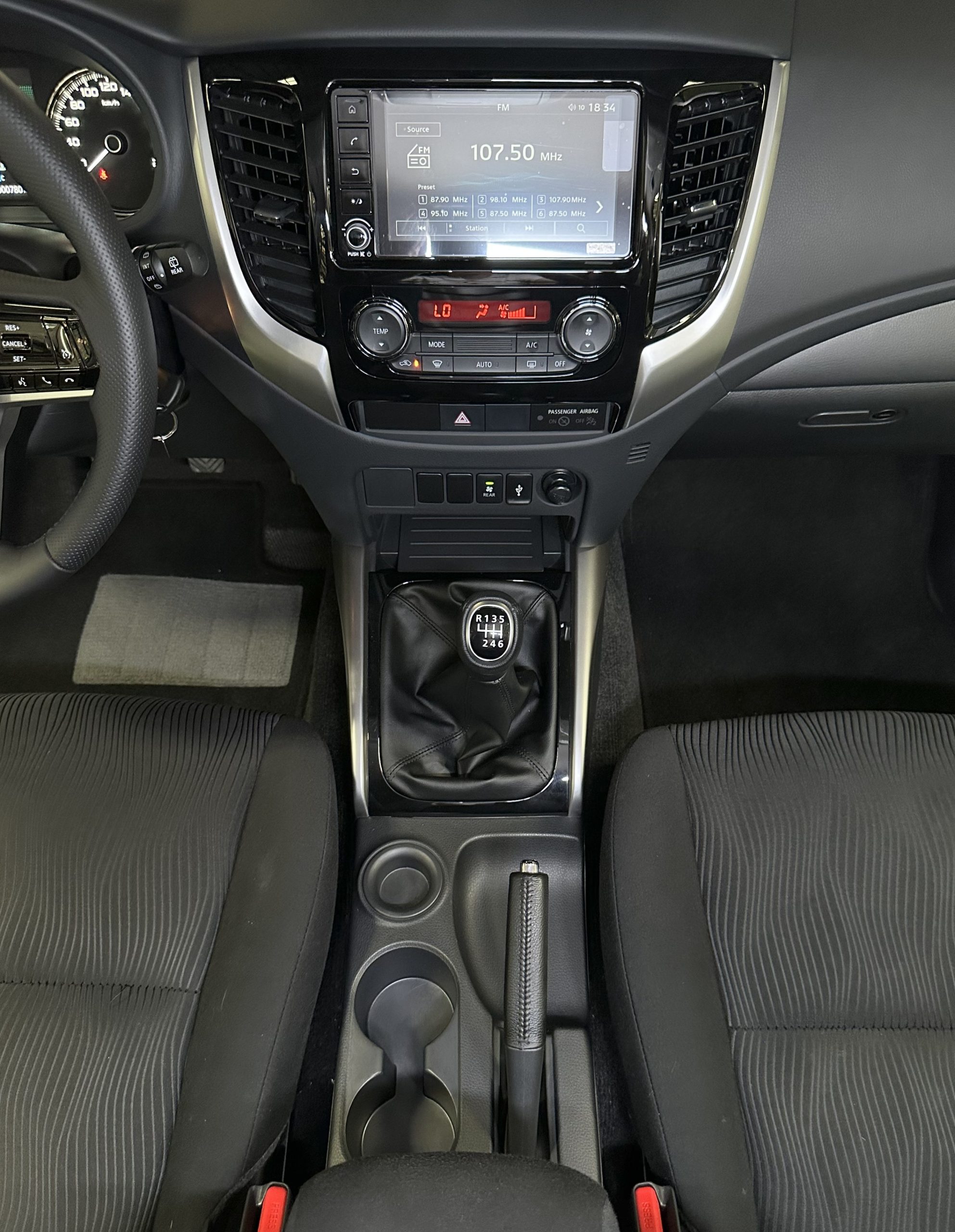 2025 Mitsubishi Montero Sport GLX 2.4L M/T (Face-lifted) - Image 19
