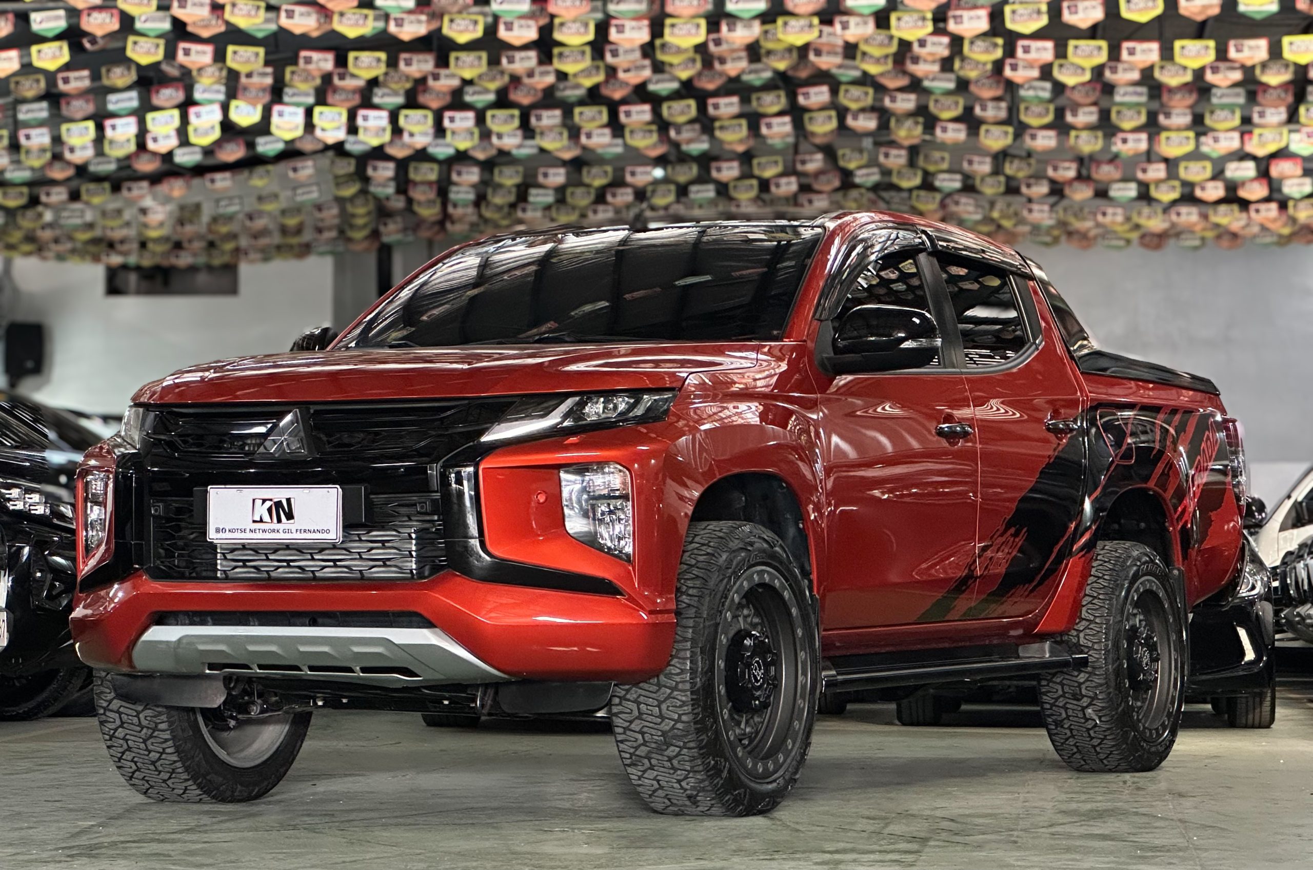 2020 Mitsubishi Strada Athlete 4x4 AT - Image 3