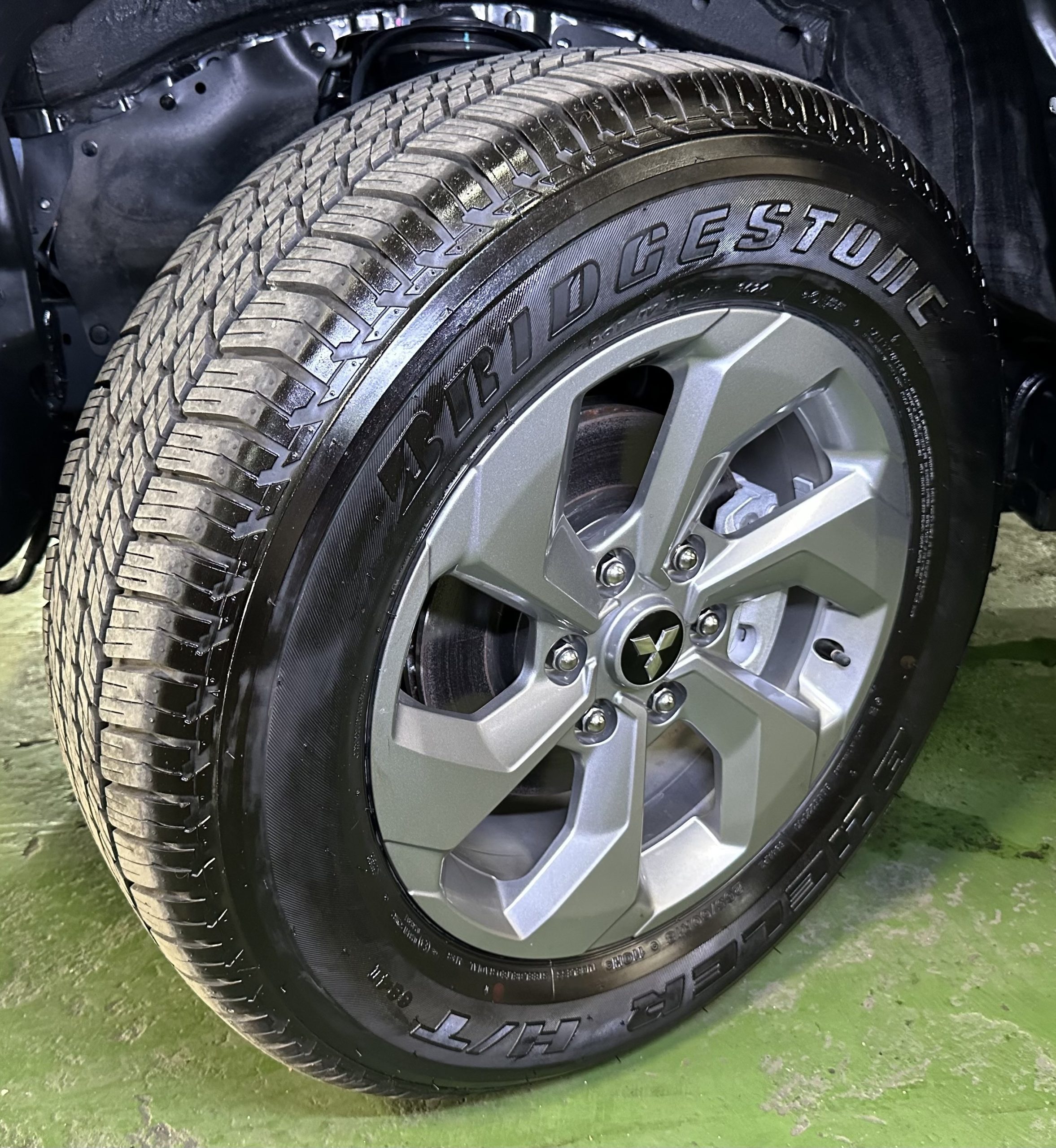 2025 Mitsubishi Montero Sport GLX 2.4L M/T (Face-lifted) - Image 22