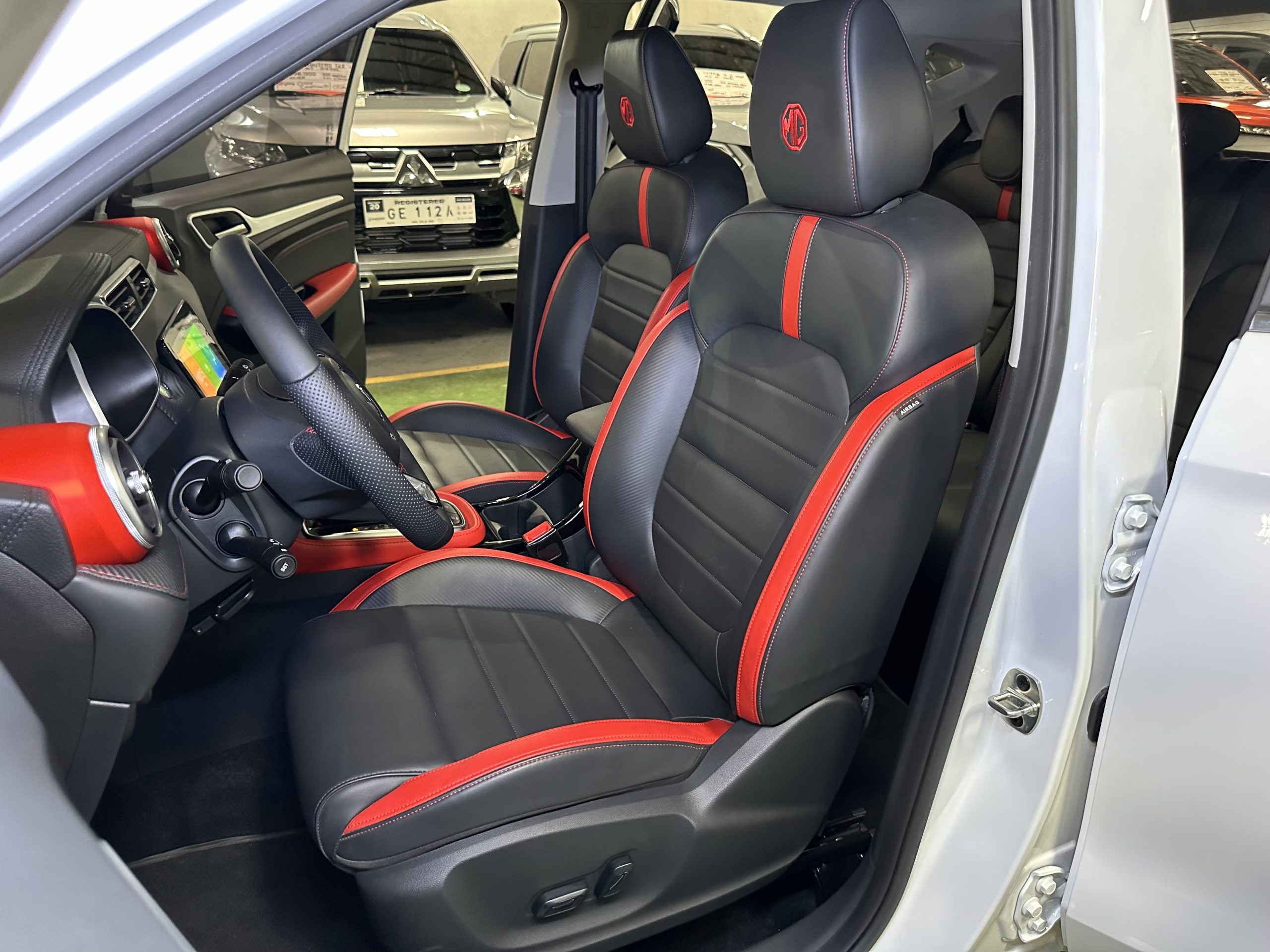 2025 MG ZS MCE LUX CVT - Image 10