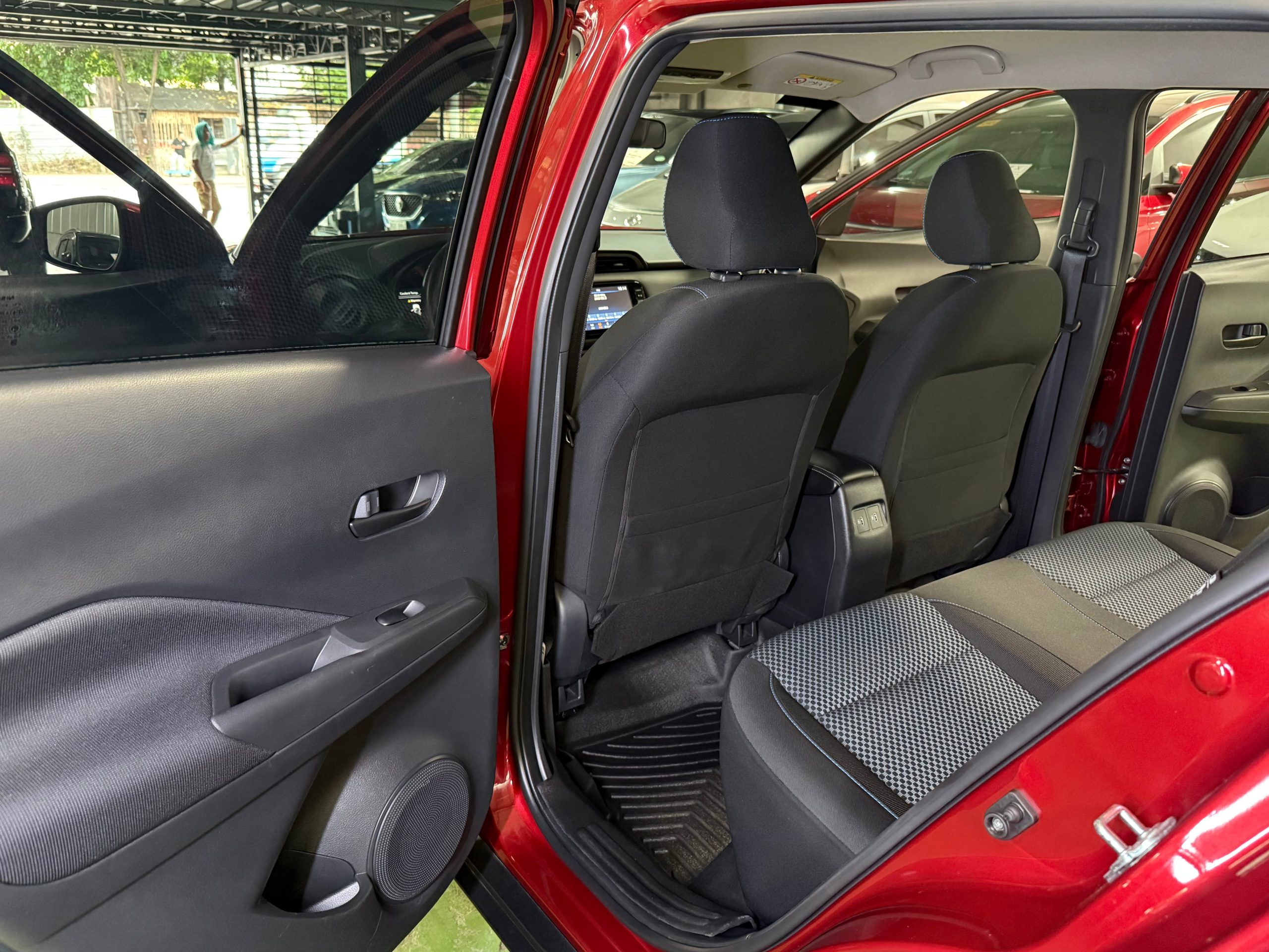 2025 Nissan Kicks E-Power VE 1.2L (Hybrid) - Image 12