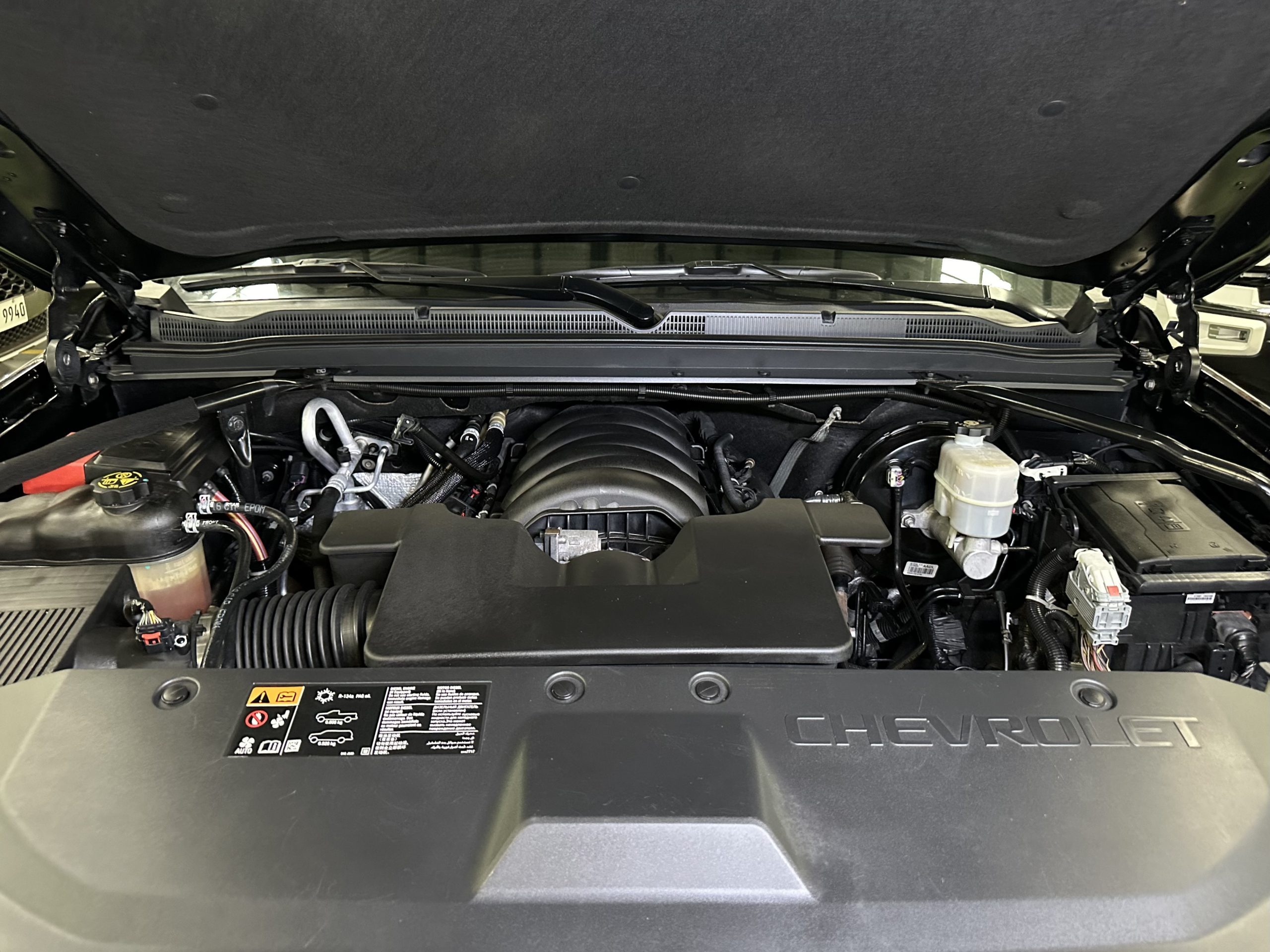 2019 Chevrolet Suburban Premier 5.3L V8 AWD A/T - Image 23